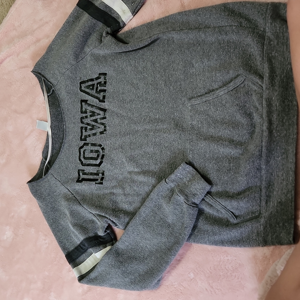 Iowa sweatshirt